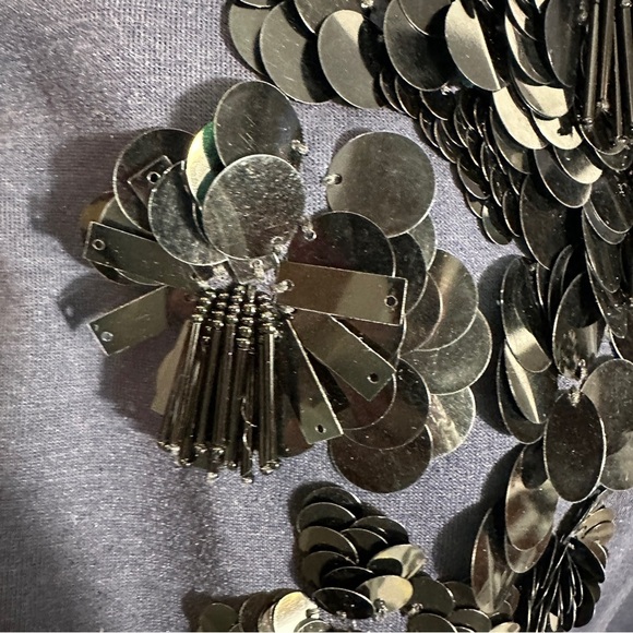 Ann Taylor size M 3/4 sleeve pullover top with paillette and bead details, - Picture 2 of 10